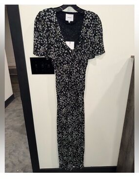 NWT Reformation Tyra Short-Sleeve V-Neck Midi Dress size 0